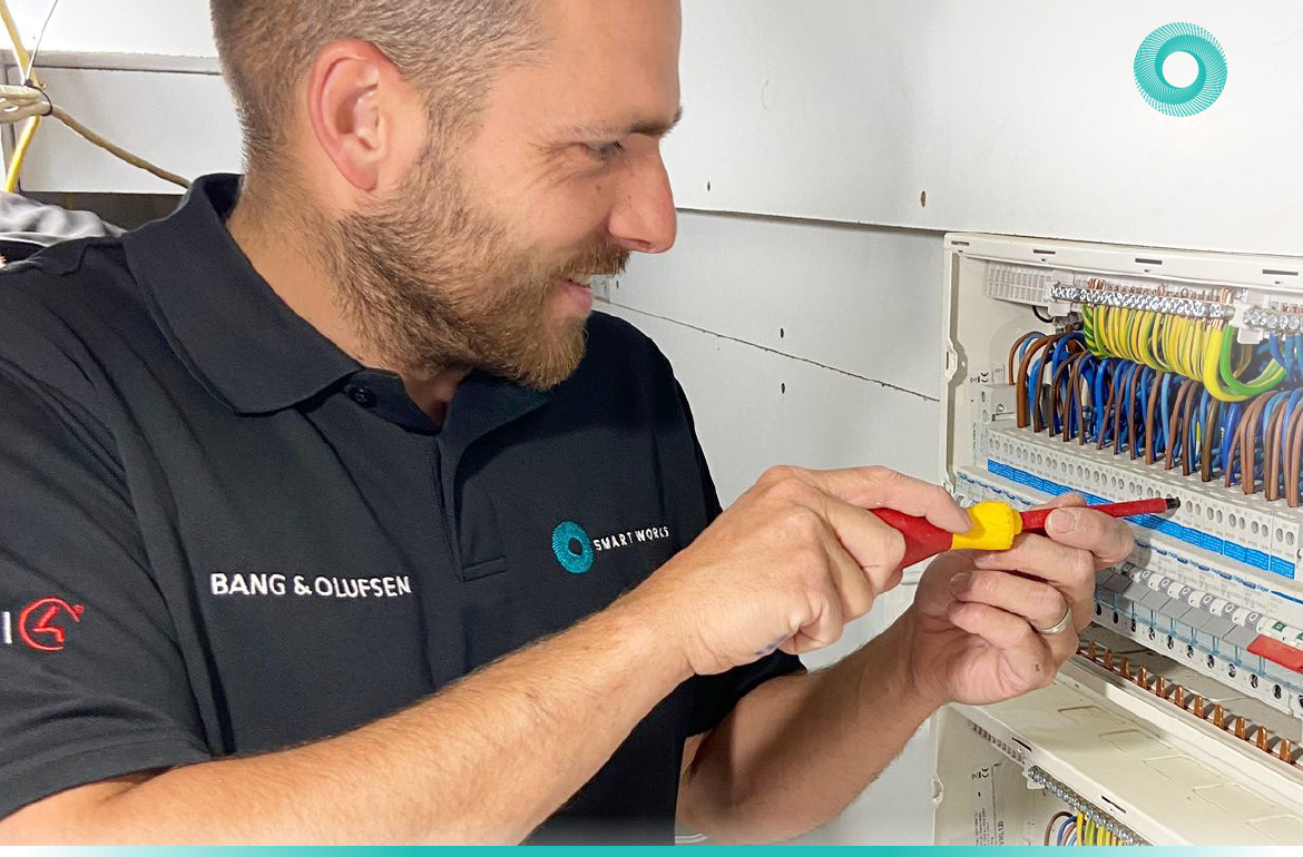 smartworks-electrical-engineers-hampshire smartworks electrical engineers in hampshire